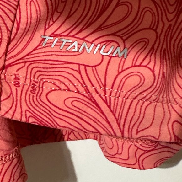 Columbia Titanium women's size XL coral floral long sleeve pullover - Picture 4 of 9